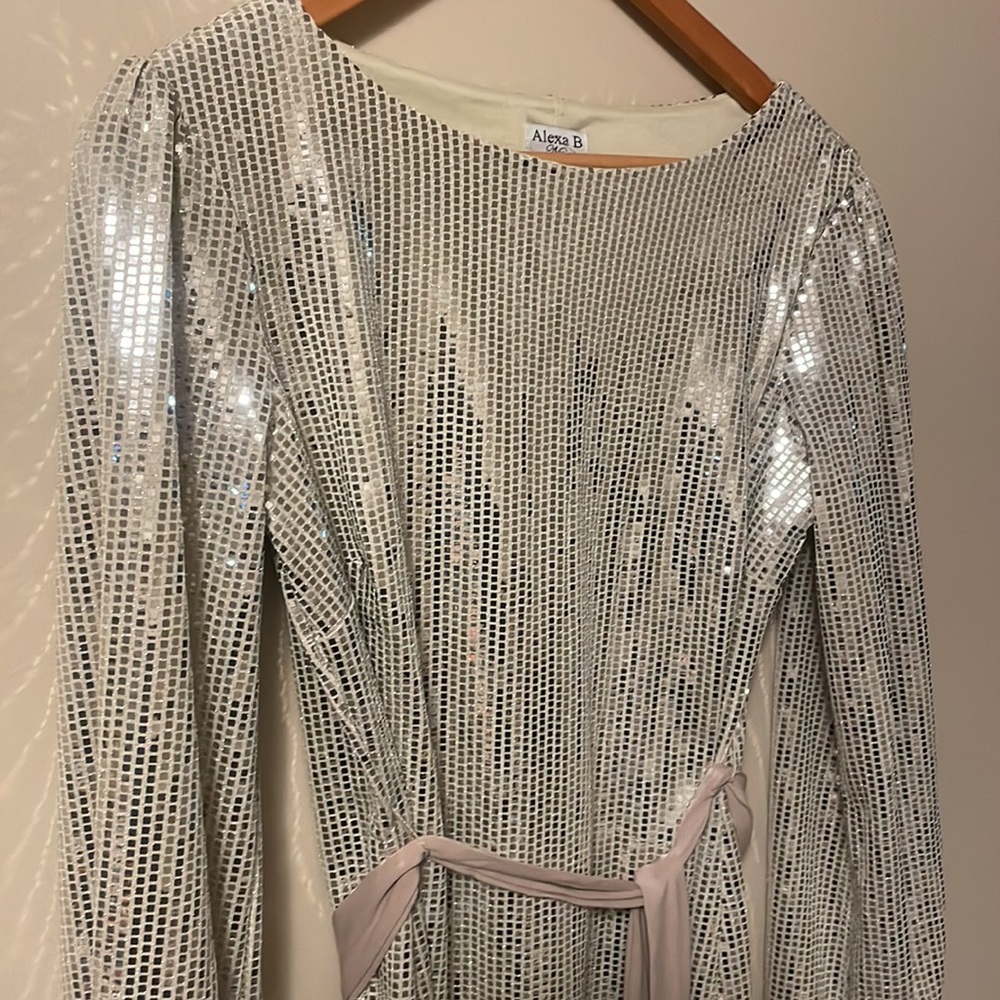 NWT sequins long sleeve dress sz 12